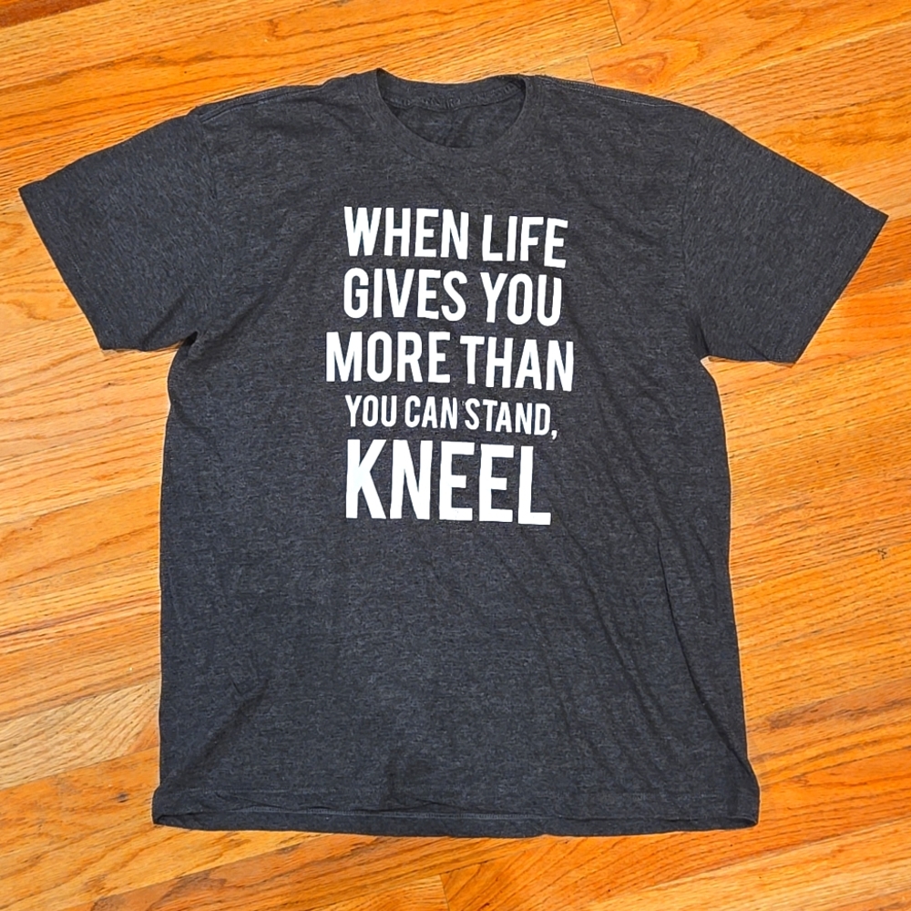 Graphic block letter tshirt